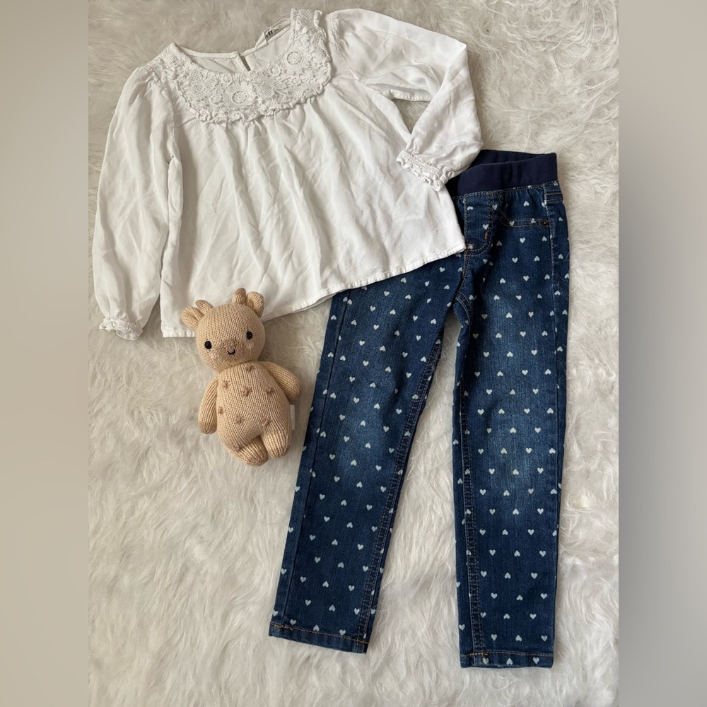H&M White Lace Top & Heart Jeans Set